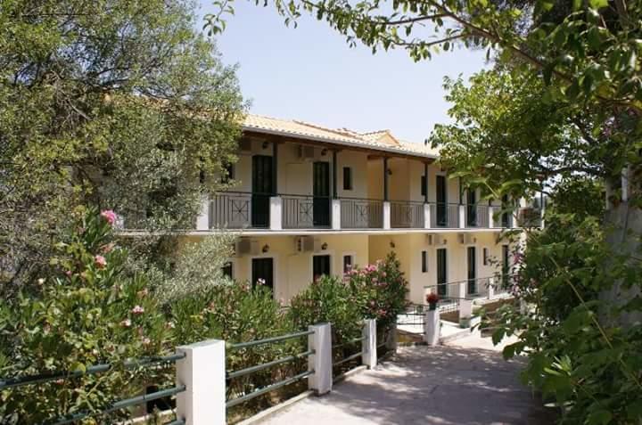 Asprogerakata Santas Rooms المظهر الخارجي الصورة