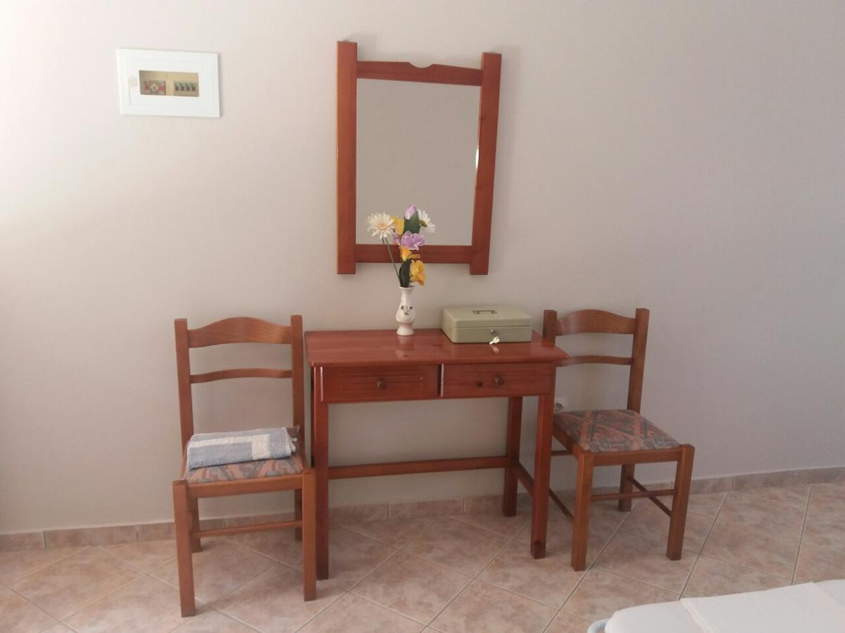 Asprogerakata Santas Rooms المظهر الخارجي الصورة
